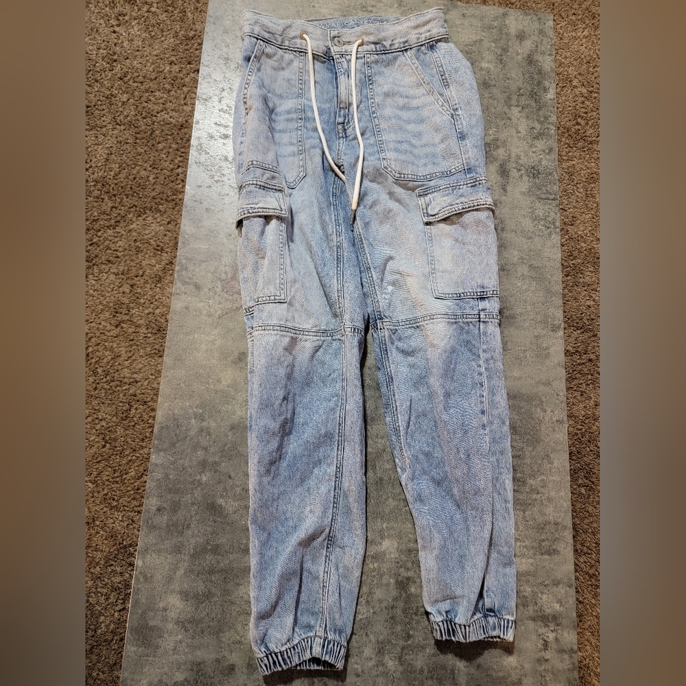 american eagle parachute jeans.